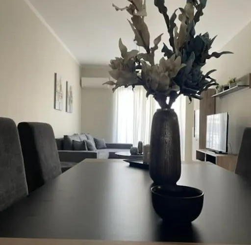 Апартаменты Serenity Haven *